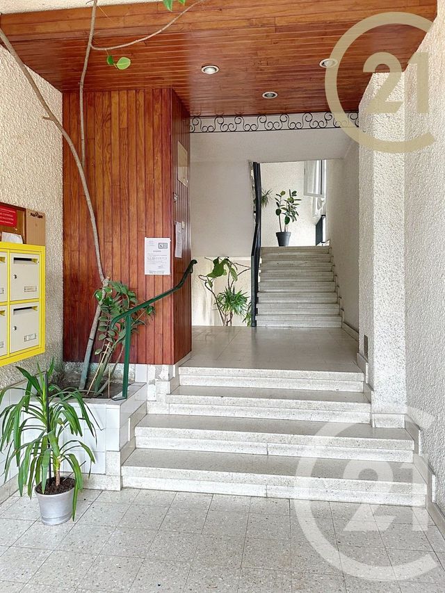 Appartement T5 à vendre - 5 pièces - 101.61 m2 - MONTELIMAR - 26 - RHONE-ALPES - Century 21 Portes De Provence