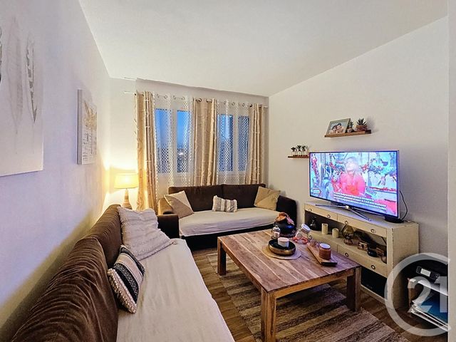 Appartement F5 à vendre - 5 pièces - 87.92 m2 - MONTELIMAR - 26 - RHONE-ALPES - Century 21 Portes De Provence