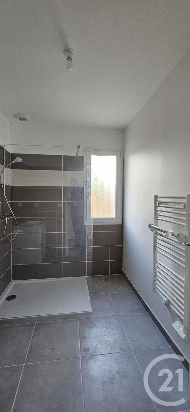 maison à louer - 4 pièces - 87.18 m2 - MONTELIMAR - 26 - RHONE-ALPES - Century 21 Portes De Provence