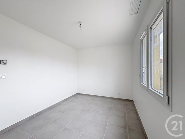 maison à louer - 4 pièces - 87.18 m2 - MONTELIMAR - 26 - RHONE-ALPES - Century 21 Portes De Provence