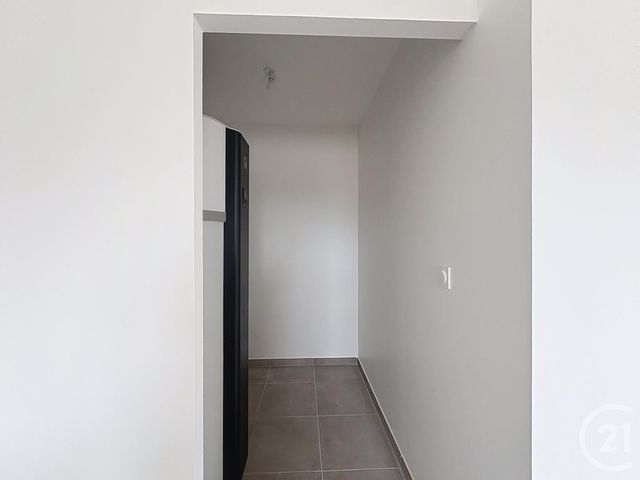 maison à louer - 4 pièces - 87.18 m2 - MONTELIMAR - 26 - RHONE-ALPES - Century 21 Portes De Provence