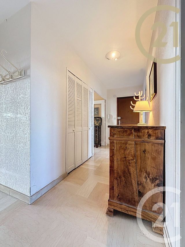 Appartement T5 à vendre - 5 pièces - 111.84 m2 - MONTELIMAR - 26 - RHONE-ALPES - Century 21 Portes De Provence