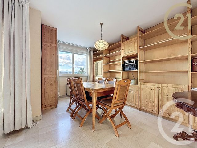 Appartement T5 à vendre - 5 pièces - 111.84 m2 - MONTELIMAR - 26 - RHONE-ALPES - Century 21 Portes De Provence