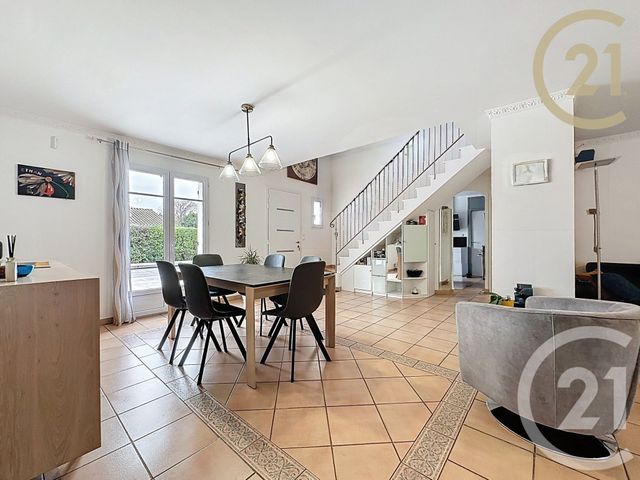 maison à vendre - 7 pièces - 183.0 m2 - MONTELIMAR - 26 - RHONE-ALPES - Century 21 Portes De Provence