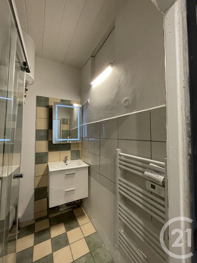 Appartement F1 à louer - 1 pièce - 19.33 m2 - MONTELIMAR - 26 - RHONE-ALPES - Century 21 Portes De Provence