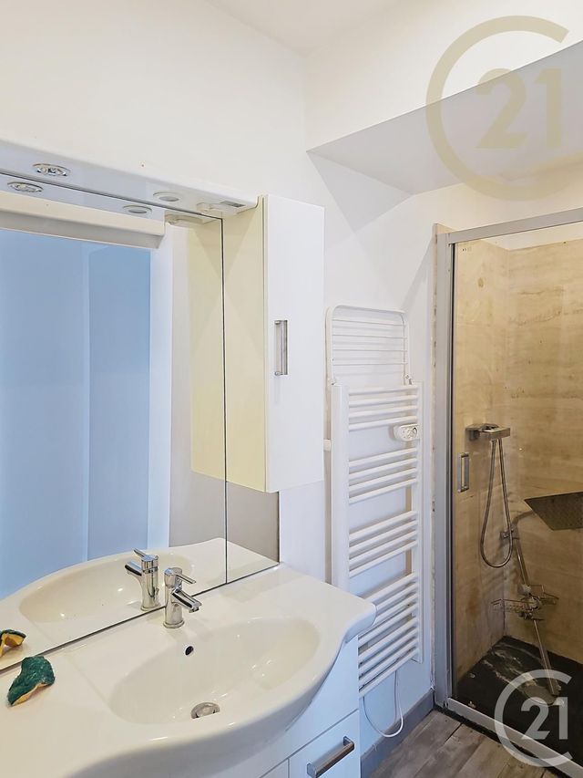 maison à vendre - 3 pièces - 73.0 m2 - LE TEIL - 07 - RHONE-ALPES - Century 21 Portes De Provence