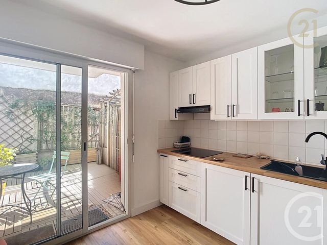 Appartement F3 à louer - 3 pièces - 65.45 m2 - MONTELIMAR - 26 - RHONE-ALPES - Century 21 Portes De Provence