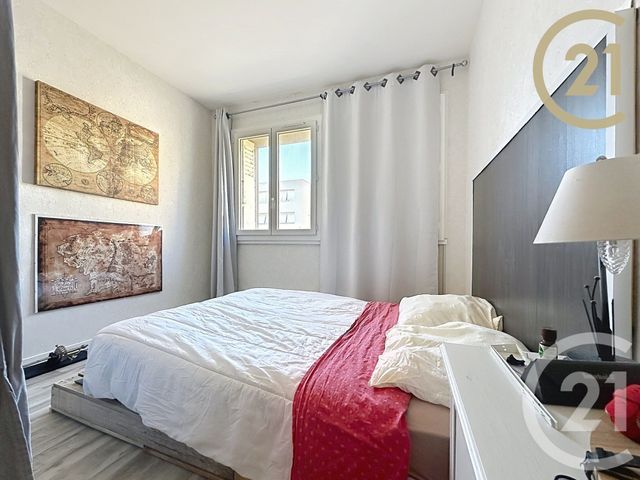 Appartement T4 à vendre - 4 pièces - 69.12 m2 - MONTELIMAR - 26 - RHONE-ALPES - Century 21 Portes De Provence