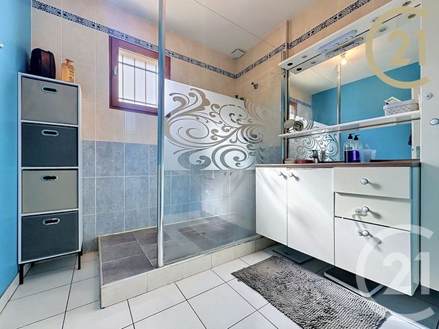 maison à vendre - 5 pièces - 90.27 m2 - MONTELIMAR - 26 - RHONE-ALPES - Century 21 Portes De Provence