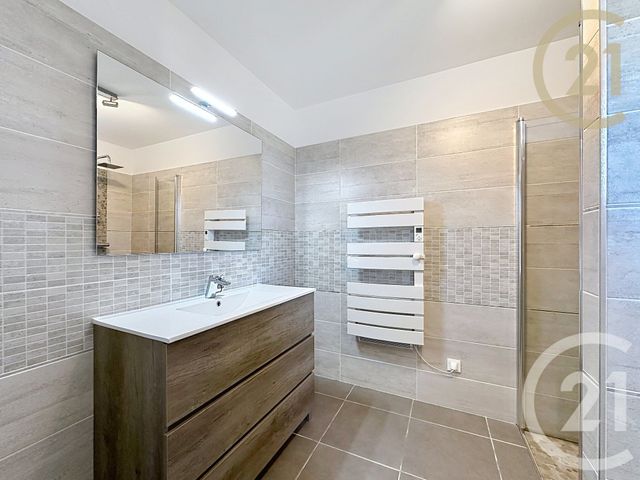 maison à vendre - 7 pièces - 201.25 m2 - MONTELIMAR - 26 - RHONE-ALPES - Century 21 Portes De Provence