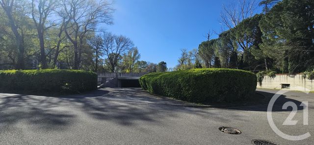 Parking à vendre MONTELIMAR