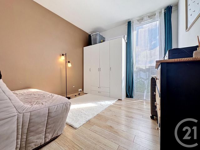Appartement T4 à vendre - 4 pièces - 71.0 m2 - MONTELIMAR - 26 - RHONE-ALPES - Century 21 Portes De Provence
