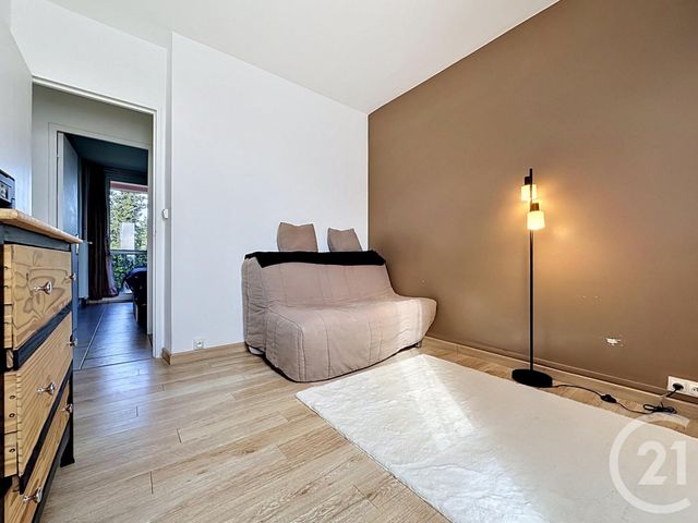 Appartement T4 à vendre - 4 pièces - 71.0 m2 - MONTELIMAR - 26 - RHONE-ALPES - Century 21 Portes De Provence
