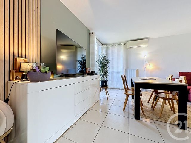 Appartement T4 à vendre - 4 pièces - 71.0 m2 - MONTELIMAR - 26 - RHONE-ALPES - Century 21 Portes De Provence