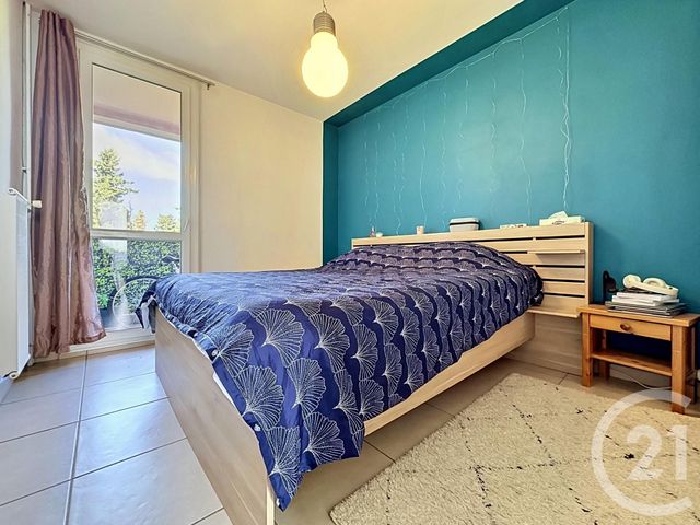 Appartement T4 à vendre - 4 pièces - 71.0 m2 - MONTELIMAR - 26 - RHONE-ALPES - Century 21 Portes De Provence