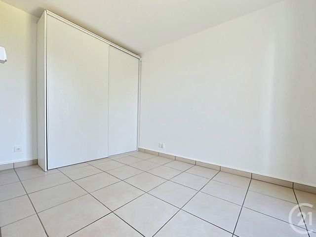 Appartement T4 à vendre - 4 pièces - 71.0 m2 - MONTELIMAR - 26 - RHONE-ALPES - Century 21 Portes De Provence