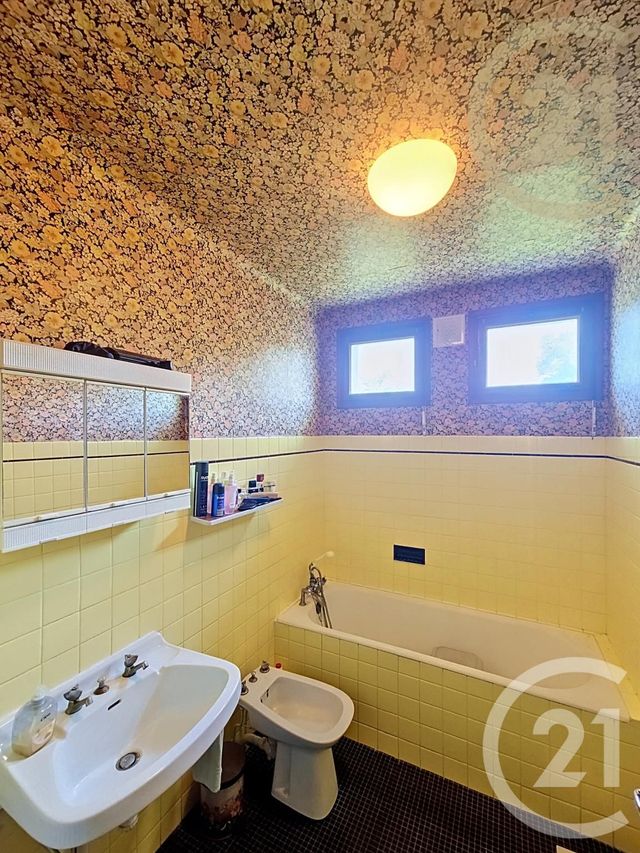 maison à vendre - 9 pièces - 175.0 m2 - MONTELIMAR - 26 - RHONE-ALPES - Century 21 Portes De Provence
