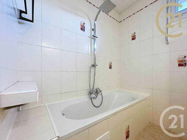 maison à vendre - 7 pièces - 168.77 m2 - MONTELIMAR - 26 - RHONE-ALPES - Century 21 Portes De Provence