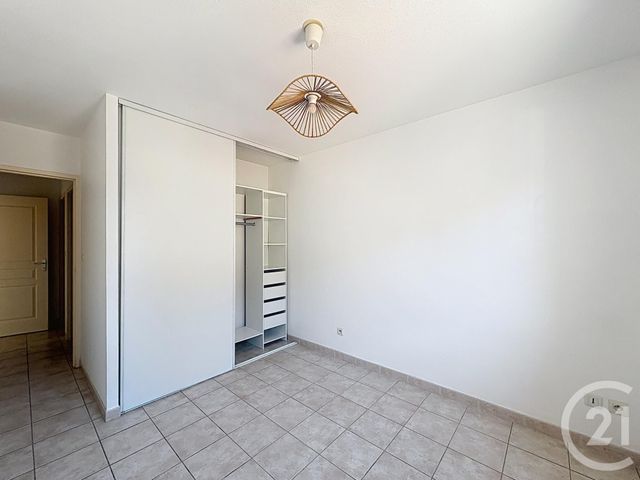 Appartement F2 à louer - 2 pièces - 49.5 m2 - MONTELIMAR - 26 - RHONE-ALPES - Century 21 Portes De Provence
