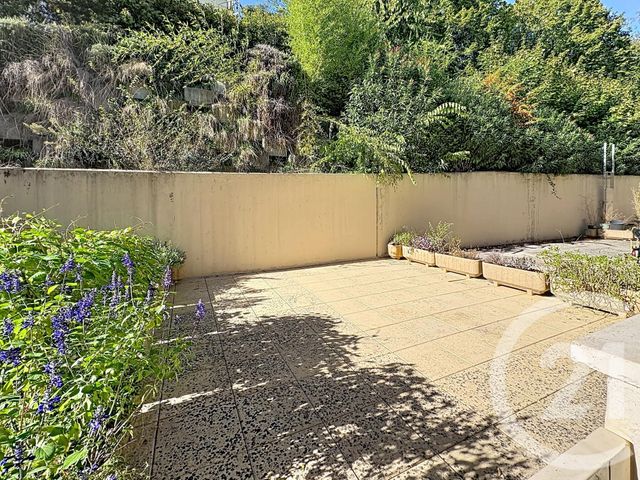 Appartement F2 à louer - 2 pièces - 49.5 m2 - MONTELIMAR - 26 - RHONE-ALPES - Century 21 Portes De Provence